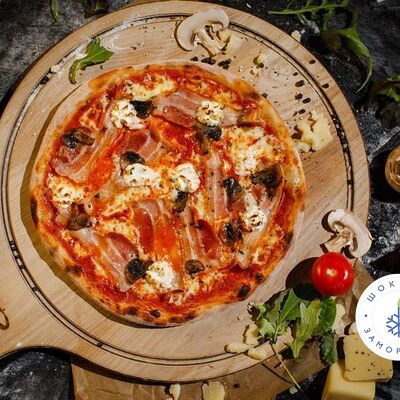 Замороженная пицца Неаполитана в Petruccio Pizza & Pasta по цене 659 ₽