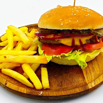 Бургер Beef в АБАРмот по цене 650 ₽