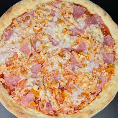 Пицца мясная в Пели Ели На Качели по цене 700 ₽