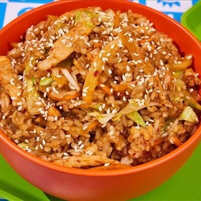 Рис с куриным филе в соусе Терияки в Korean Chick по цене 497 ₽