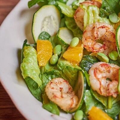 Салат с креветками в ROMO по цене 1030 ₽