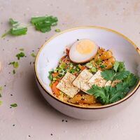 Токпокки с кальмаром в Kimchi Корейская уличная еда