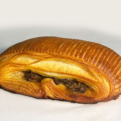 Плие с беконом в DNA по цене 470 ₽