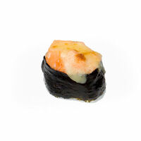 Запеченные суши с лососем в Токио