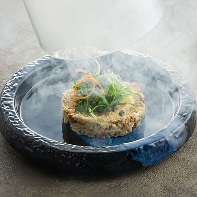 Салат из копченого морского окуня со сливочным сыром и овощами в Русская рыбалка по цене 830 ₽