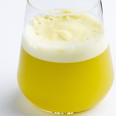 Фреш яблочный в Everest Sochi по цене 460 ₽