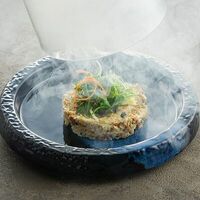 Салат из копченого морского окуня со сливочным сыром и овощами в Русская рыбалка