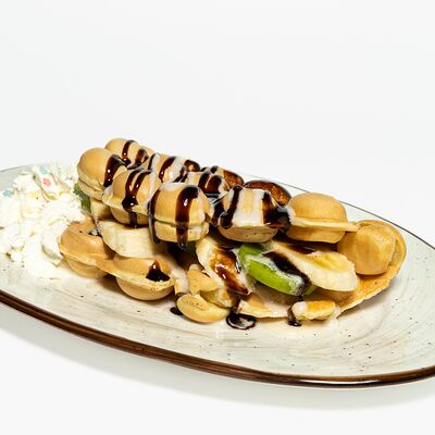 Вафля с бананом и киви в Парло Руссо по цене 490 ₽