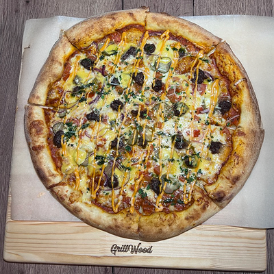 Пицца Бургер 30 см в Grillwood по цене 950 ₽