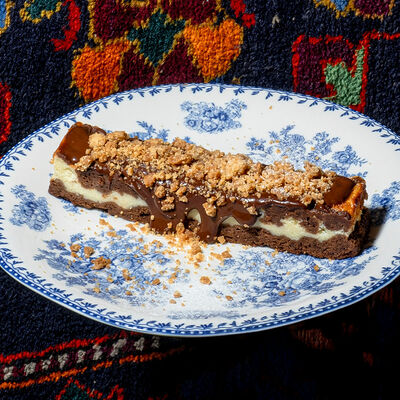 Грузинский шоколадный торт с домашним сыром в Хачапури Марико по цене 435 ₽