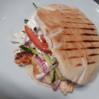 Шаверма в пите в Остров по цене 259 ₽