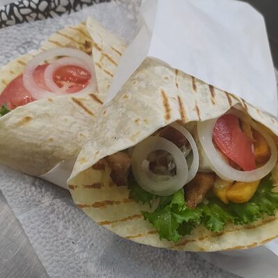 Шаурма в пите в Шашлык & Шаурма по цене 270 ₽