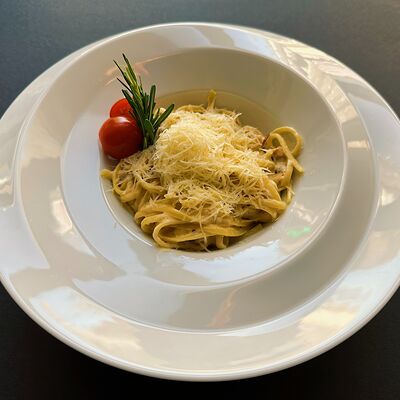 Паста Карбонара в Трюфель по цене 530 ₽