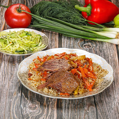 Плов Чайханский в Чайхана Мадина по цене 590 ₽