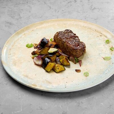 Стейк из говядины в Terra по цене 40 р.