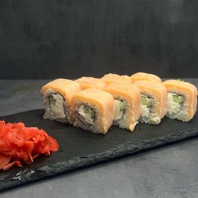 Ролл Филадельфия с копчёным лососем в Лось Лосось по цене 860 ₽