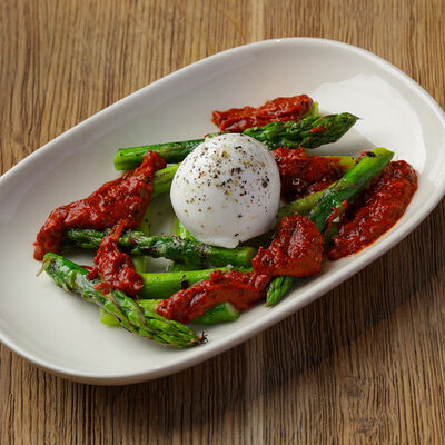 Спаржа, моцарелла, ромеско в Saray по цене 1450 ₽