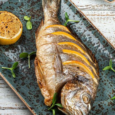 Дорадо на мангале в Омар Хайям Европа и Азия по цене 1480 ₽