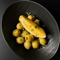 Оливки в Энотека БарДо