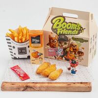 Кидс Бокс с наггетсами в Coffee BOOM Roasters and Bakery