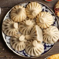 Хинкали с картофелем и грибами в КумКума