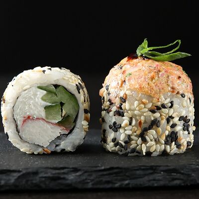 Мидори ролл запеченныйв Loca Pizza по цене 700 ₽