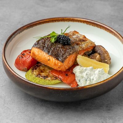 Стейк из форели в Большая рыба по цене 2000 ₽