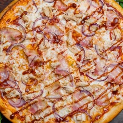 Пицца Барбекю на итальянской муке в Высокий граД по цене 1600 ₽