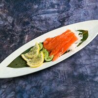 Сашими Лосось в Контейнер