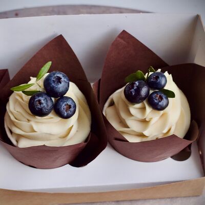 Капкейки Сникерс в Chocoton по цене 1100 ₽