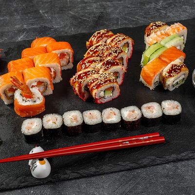 Сет Премиум в Sushi Pizza Top по цене 2160 ₽