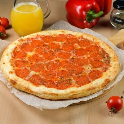 Пицца Пепперони в Park cafe по цене 750 ₽