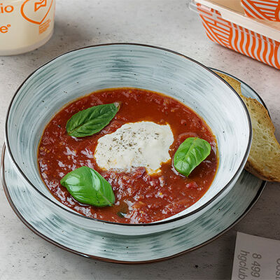 Томатный суп в iL Патио по цене 535 ₽