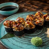 Запечённый ролл с мидиями в Dori