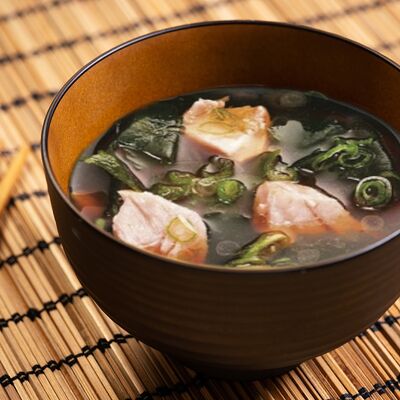 Мисо-суп с лососем в Суши-бар Тунец по цене 252