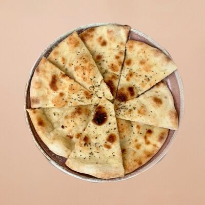 Фокачча с пармезаномв Романовская пекарня по цене 600 ₽