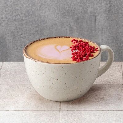 Капучино Малина-кокос в Шоколадница по цене 370 ₽