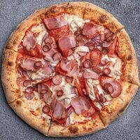 Мега мясная в Pizza Lavka