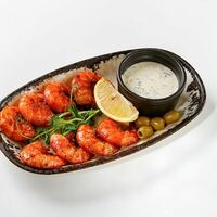 Жареные креветки со сливочно-чесночным соусом в Ched