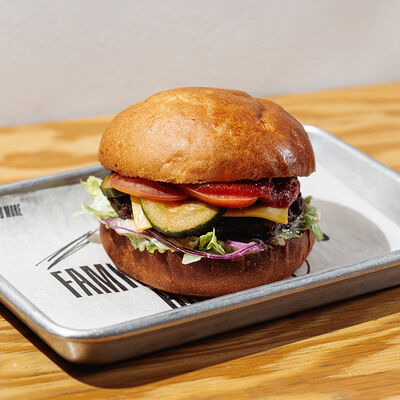 Классика в SALUT! по цене 590 ₽