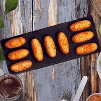 Сырные палочки M в TwoPizza