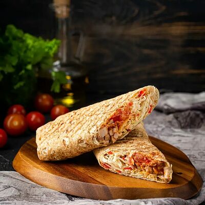 Шаурма классическая в Мангал и мясо по цене 429 ₽