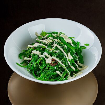 Салат чука в Васаби по цене 450 ₽