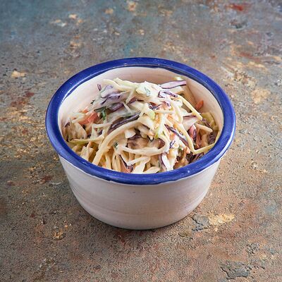 Коул Слоу в Frank by Баста по цене 300 ₽