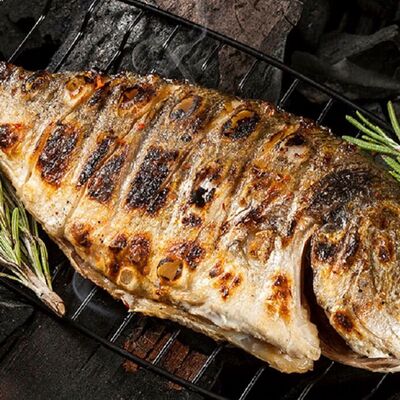 Дорадо на углях в Шашлык House1 по цене 1390 ₽
