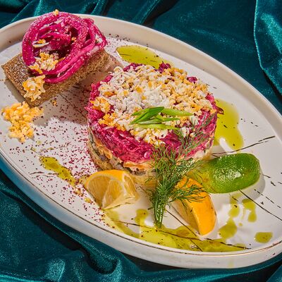 Олюторская сельдь под шубой в Эндорфин по цене 2200 ₽