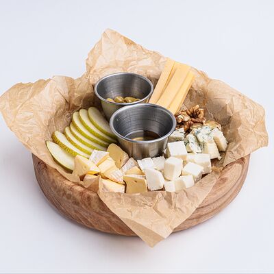 Сырное плато в PINTA Bar & Grill по цене 5990 ₸