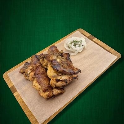 Бескостные куриные окорочка на углях в Дача по цене 580 ₽