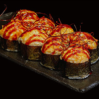 Запеченный ролл с острым камчатским крабом в SUSHIлка