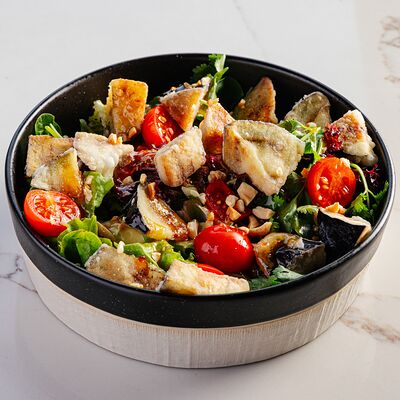 Салат с хрустящими баклажанами в Сплетни by Anna Asti по цене 820 ₽